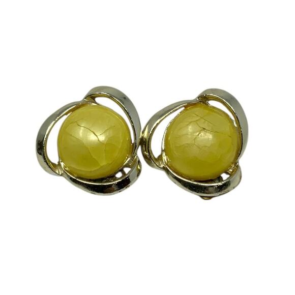 Vintage Silver Tone Yellow Cabochon Clip On Earrings - Picture 2 of 4